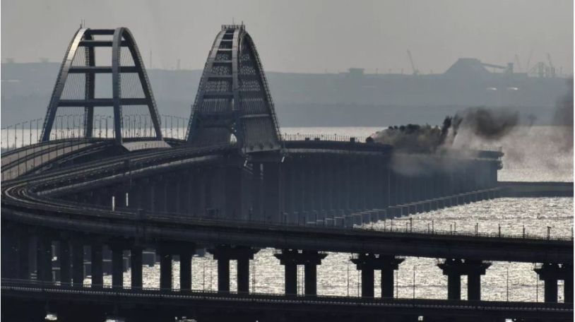 В «офисе» упомянутой в сообщении о теракте на Крымском мосту армянской фирмы живут русские туристы