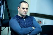 Expert names only way to stop 'gambler' Aliyev