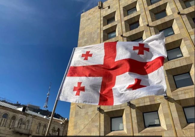 Зурабишвили допустила, что власти Грузии могут ввести визовый режим для граждан России