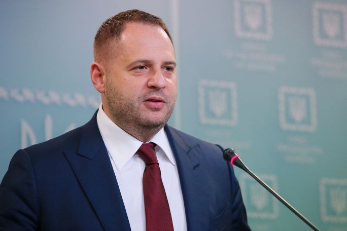 Զելենսկու գրասենյակի ղեկավար Երմակը «օգտակար ապուշներ» է անվանել նրանց, ովքեր ոչ Ուկրաինայի պայմաններով խաղաղության կոչ են անում