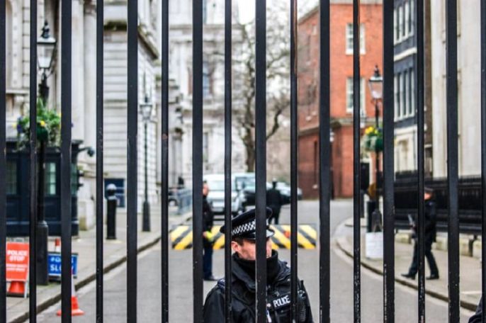 У здания британского парламента в Лондоне задержан вооруженный ножом мужчина