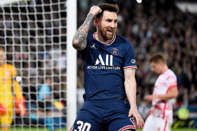 PSG working to renew Messi's contract