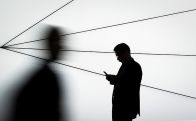 WhatsApp back online after global outage