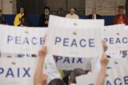 Pope Francis calls for end to 'nuclear nightmare'