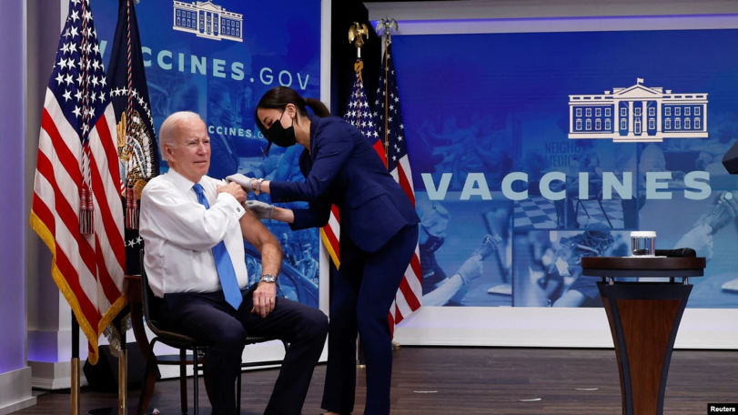 Biden gets updated Covid booster, urges Americans to follow suit