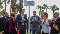 В Каннах открылась пальмовая аллея Азнавура