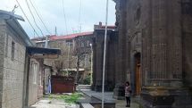«Դժբախտ քաղաք է Գյումրին…». բնակարանաշինությունը դարձյալ հետաձգվեց