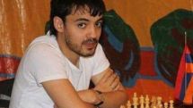 Zaven Andriasian starts with win in Kazan 