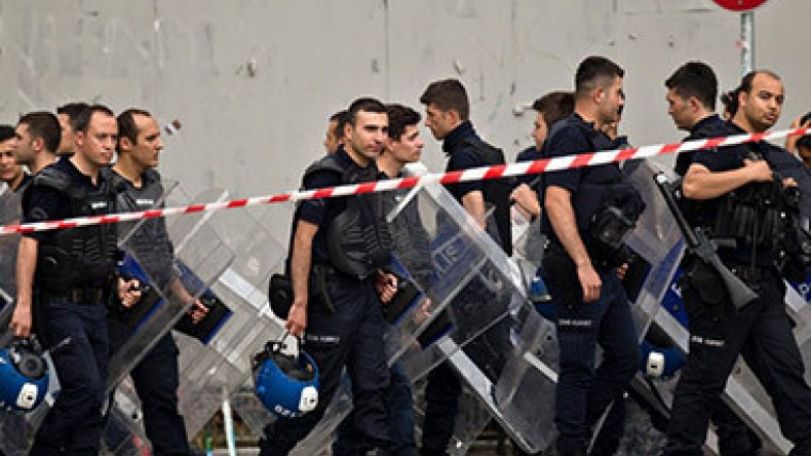 Премьер Турции призвал молодежь страны проигнорировать годовщину протестов на площади Таксим