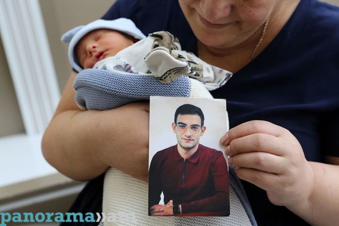 Fallen Armenian soldier's mother gives birth to baby boy