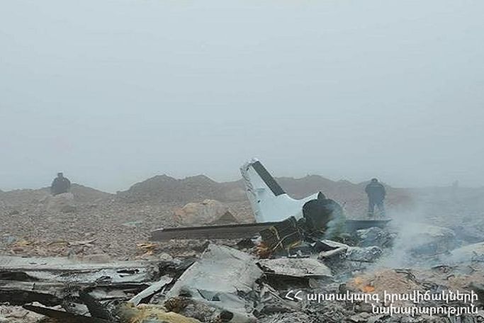 На территории села Джрабер упал самолет: обнаружено два обгоревших тела