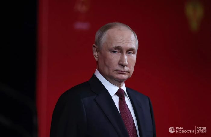 Владимир Путин прибыл в Бишкек на саммит ЕАЭС