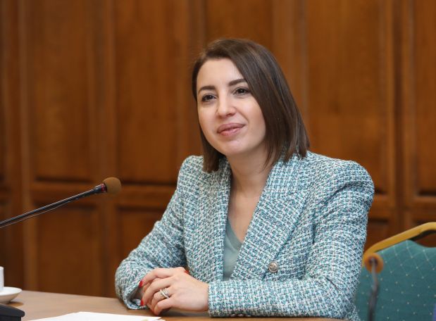 Armenian ombudswoman issues Human Rights Day message