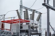 Азербайджан направил Украине 45 силовых трансформаторов и 50 генераторов