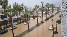 Torrential rains batter Turkey's Antalya
