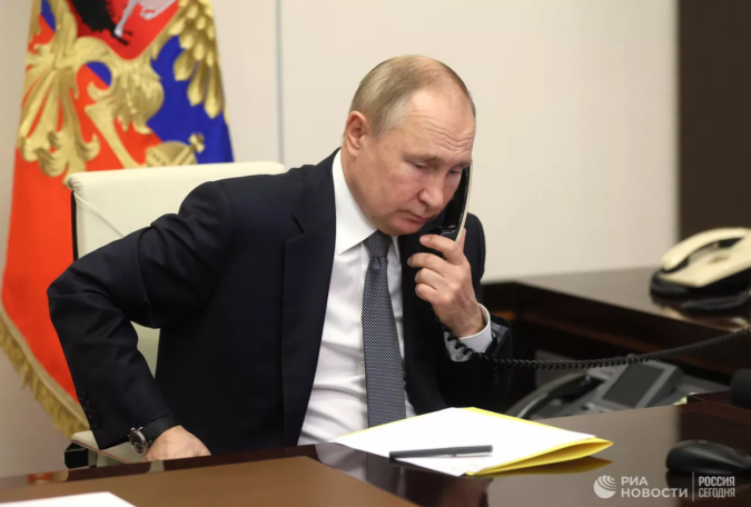 Путин и Алиев обсудили трехсторонние договоренности