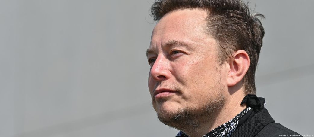 Elon Musk restores suspended Twitter accounts of journalists