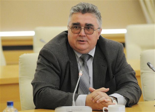 Ադրբեջանը Ինտերպոլի միջոցով հետախուզում է հայտարարել ռուս քաղաքագետ Միխայիլ Ալեքսանդրովի նկատմամբ