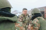 «Уверен, мы добьемся поставленной цели». Артур Ванецян поздравил сотрудников СНБ
