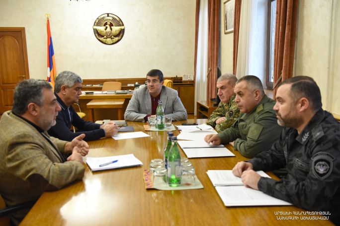Обсуждены касающиеся обеспечения безопасности Арцаха вопросы
