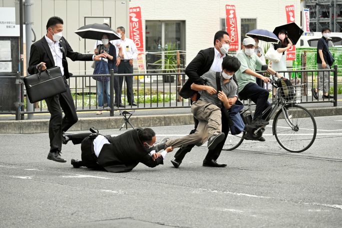 Kyodo: В Японии решили предъявить обвинение убийце Синдзо Абэ