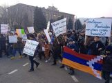Жители Арцаха шествием направились к посту РМК