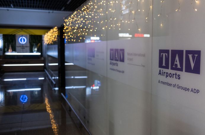 Թբիլիսիի միջազգային օդանավակայանը չի կարողացել մի քանի չվերթ ընդունել