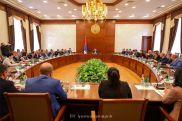 Рубен Варданян: У нас множество проблем и с продовольствием, и с медикаментами