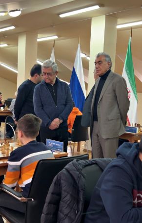 Серж Саргсян посетил 13-й турнир по шахматам памяти Андраника Маргаряна