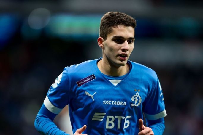 Arsen Zakharyan unlikely to join Chelsea this winter