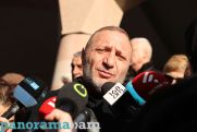 Гарик Галеян: Договорились, наверное, взысканные с родителей погибших военнослужащих штрафы раздать полицейским в качестве доплаты