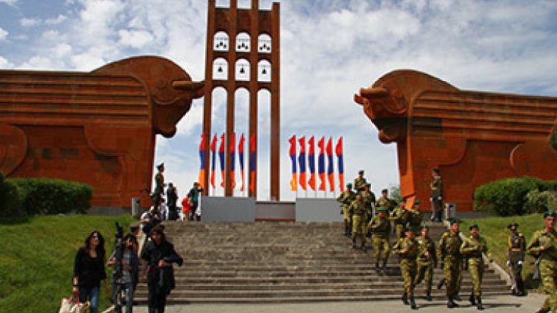 Սարդարապատի հուշահամալիրը հիշեցնում է հայ ժողովրդի հերոսությունների մասին