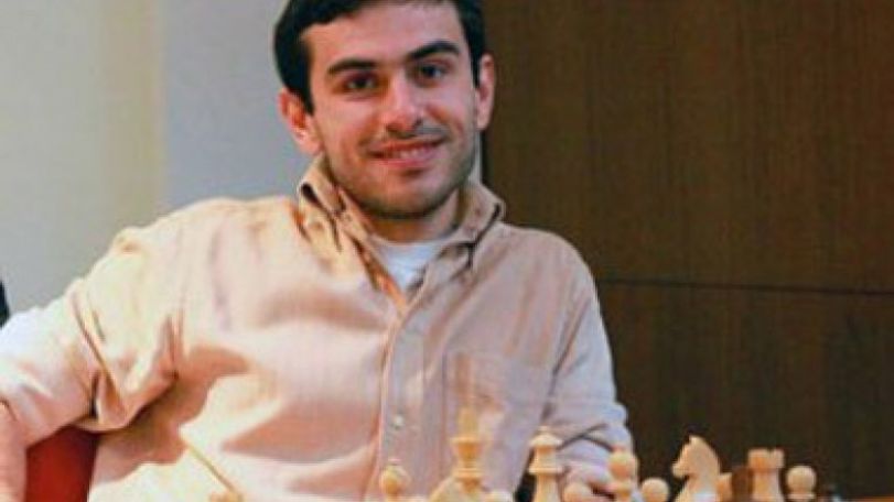 Sargissian takes first prize in Chicago