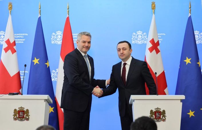 Ավստրիայի կանցլերն օգնություն է առաջարկում Վրաստանին ԵՄ-ի թեկնածուի կարգավիճակ ստանալու հարցում