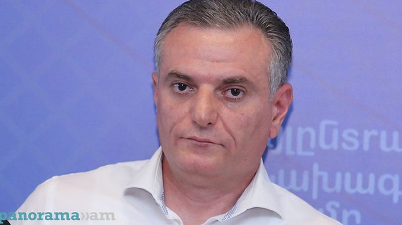 Արտակ Զաքարյան. Նիկոլին օդ ու ջրի պես պետք է դեգրադացված և պարալիզացված հասարակություն ու բանակ