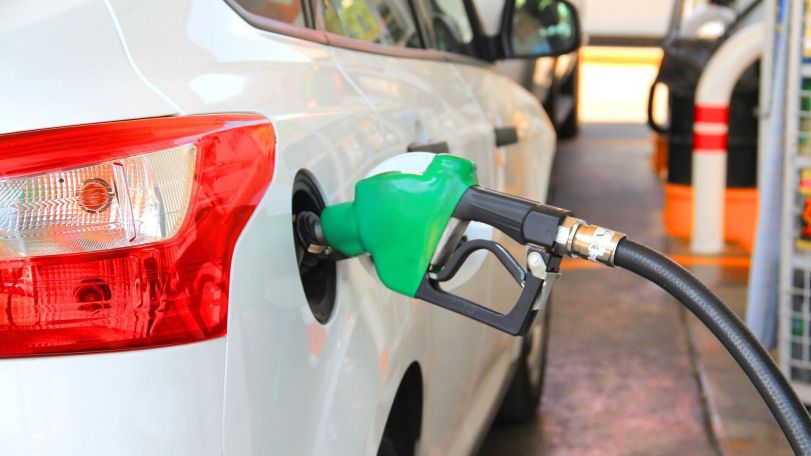 Մեկ տարում բենզինի գինը նվազել է 23.9%-ով, դիզելային վառելիքինը՝ 11%-ով
