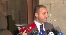 Լարսում խնդիրը տրագիկ չէ, և 3-4 օր սպասելուց հետո բեռնատարներն անցնում են անցակետը. Վահան Քերոբյան