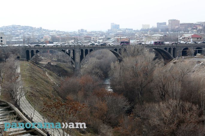 Fitch revises Yerevan’s outlook to positive