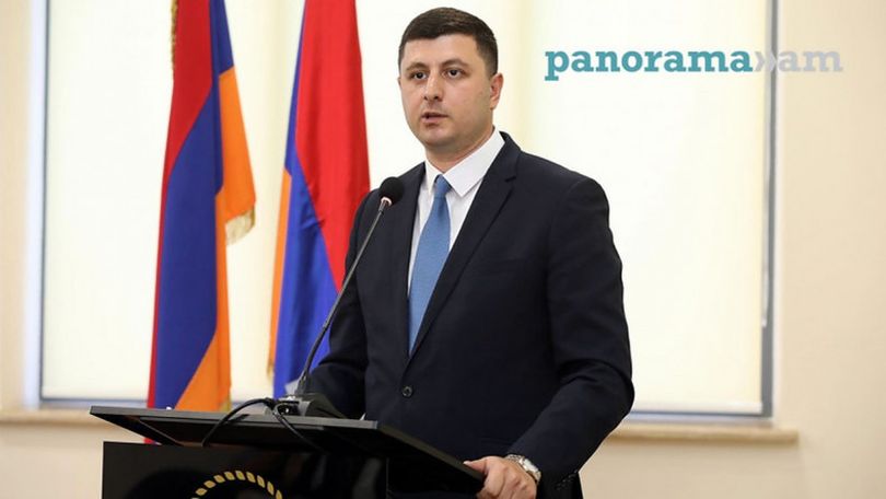 Համոզված եմ, որ Շահրամանյանը գիտակցում է` առանց ականազերծման սարքի մտել է ականապատ դաշտ. Աբրահամյան