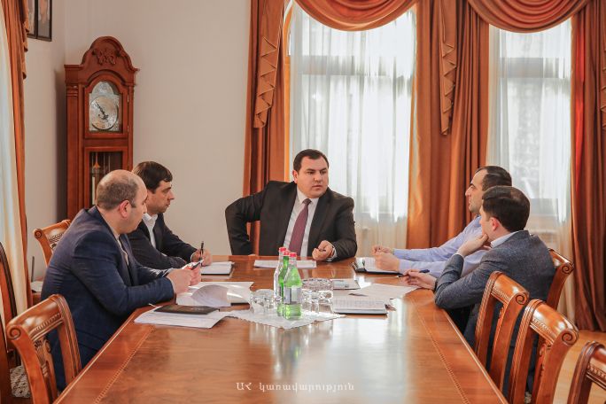 Արցախի նորանշանակ պետնախարարը խիստ քննադատության է ենթարկել հումանիտար բեռների տեղափոխման կազմակերպման եղանակները