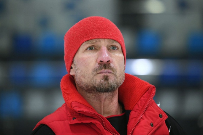Роман Костомаров начал приходить в сознание после медикаментозного сна