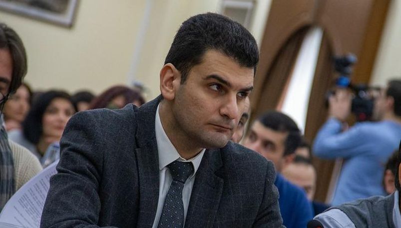 ՔՊ-ն՝ Հրաչյա Սարգսյանին. Կամ գնում ես, կամ քեզ տանում են