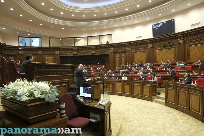 Armenian parliament majority rejects opposition resolution on Artsakh blockade