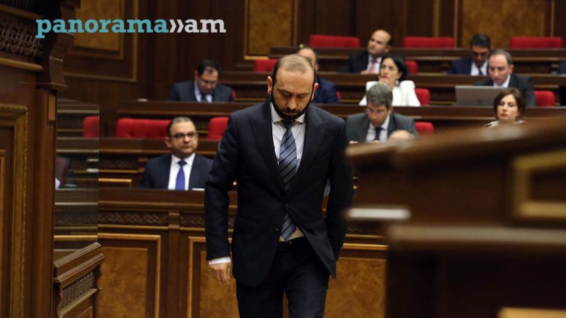 Միրզոյանը ներկայացրել է Հայաստանի առաջարկները Ադրբեջանի հետ պայմանագրի նախագծում