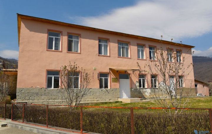 Սննդի սղության պատճառով Արցախի Չափար համայնքում դադարեցվել են «Երկարօրյա դպրոց»-ի պարապմունքները