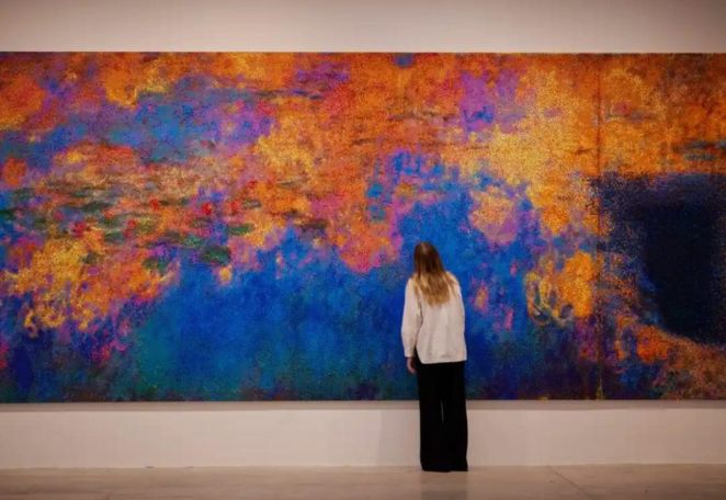Chinese artist recreates Monet's water lilies using 650,000 Lego pieces
