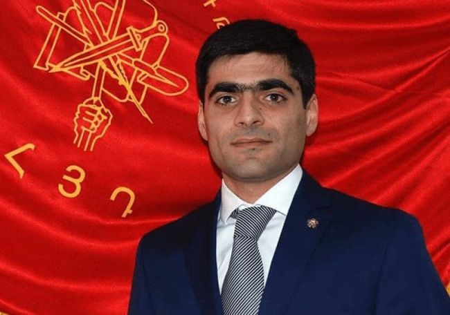 Մհեր Սահակյանի պաշտպանությունը ստանձնել է Ռուբեն Մելիքյանը
