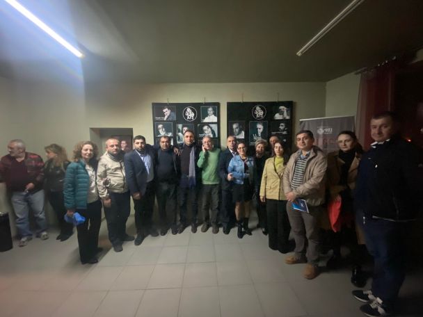 На спектакле «Гарегин Нжде» в театре «Гой» яблоку негде упасть было