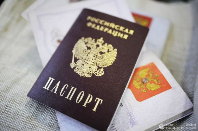 В России мигрантов могут лишить гражданства при угрозе нацбезопасности