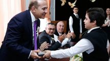 Prime Minister attends school graduation event in Yerevan